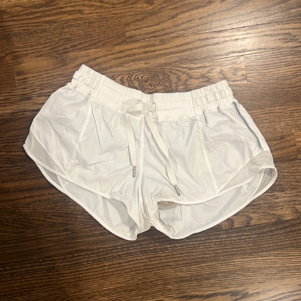 White Lululemon Shorts - 8R - Picture 1 of 1